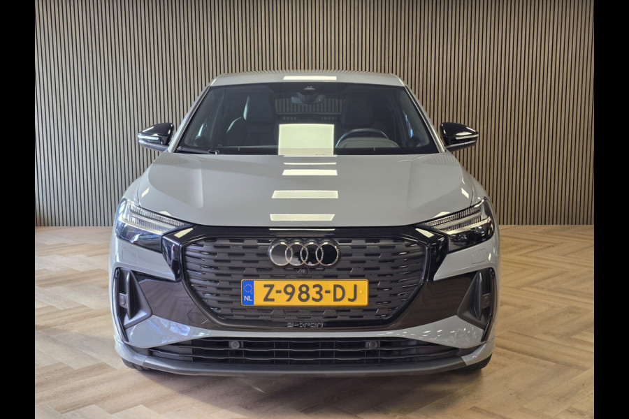 Audi Q4 Sportback e-tron 45 S Edition 82 kWh TREKHAAK CAMERA PARKEERSENSOREN VOOR EN ACHTER NAVI ADAPTIEVE CRUISE CONTROL