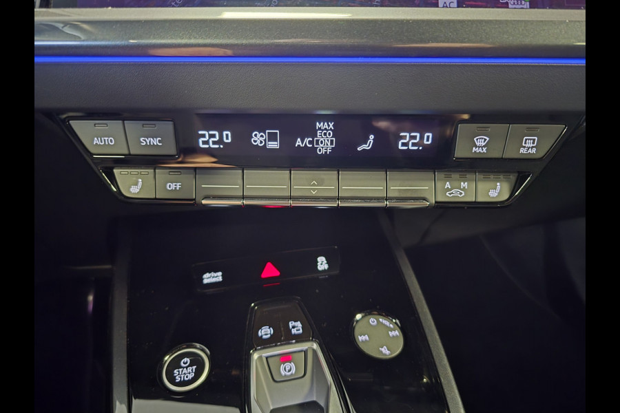 Audi Q4 Sportback e-tron 45 S Edition 82 kWh TREKHAAK CAMERA PARKEERSENSOREN VOOR EN ACHTER NAVI ADAPTIEVE CRUISE CONTROL