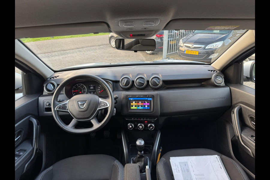 Dacia Duster 1.3 TCe Prestige TREKHAAK / CAMERA / PDC RONDOM / NAVIGATIE / LED / CARPLAY / PDC / NL AUTO