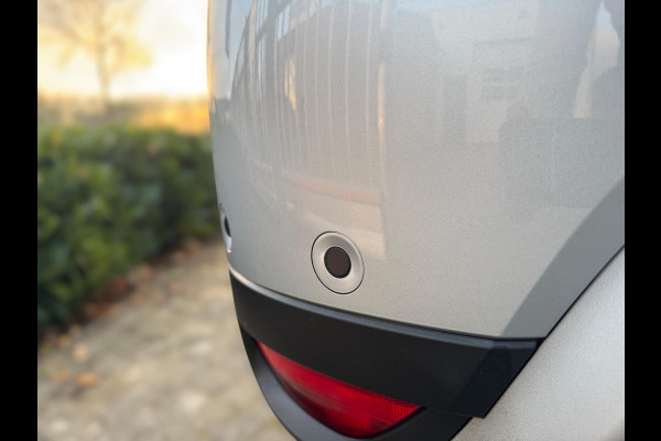 Dacia Duster 1.3 TCe Prestige TREKHAAK / CAMERA / PDC RONDOM / NAVIGATIE / LED / CARPLAY / PDC / NL AUTO