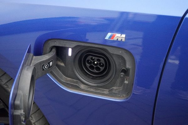 BMW 3-serie 330e M-Sport sedan