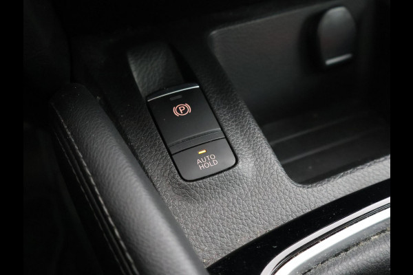 Nissan QASHQAI 1.2 N-CONNECTA + TREKHAAK | PANORAMA | 18 INCH | 360 CAMERA