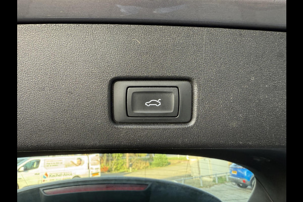 Audi Q4 e-tron 40 Advanced 77 kWh | Navi | Leder | Virtual