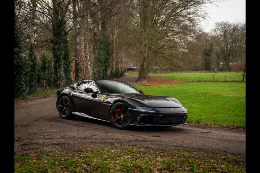 Ferrari 12Cilindri 6.5 V12 | Full carbon | Lift | Airbrushed Shields | Burmester | Atelier