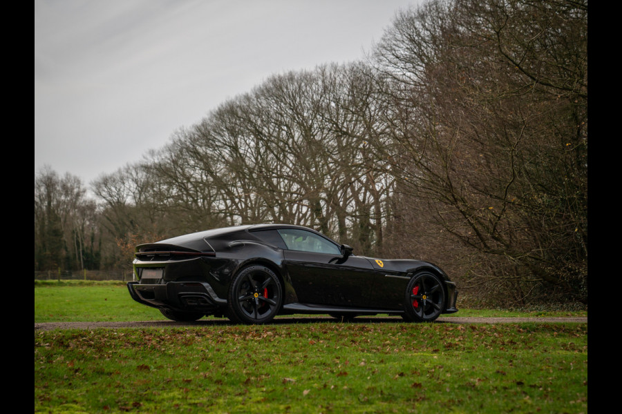 Ferrari 12Cilindri 6.5 V12 | Full carbon | Lift | Airbrushed Shields | Burmester | Atelier