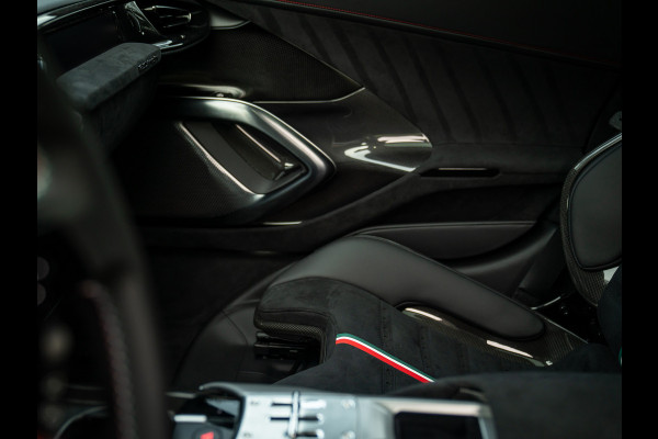 Ferrari 12Cilindri 6.5 V12 | Full carbon | Lift | Airbrushed Shields | Burmester | Atelier