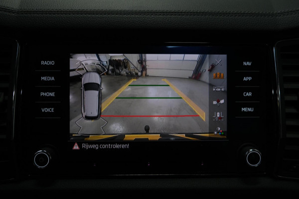 Škoda Kodiaq 1.5 TSI Business Edition Plus 7p. - Airco, Cruise, Navi,, PDC, Panodak, Trekhaak.