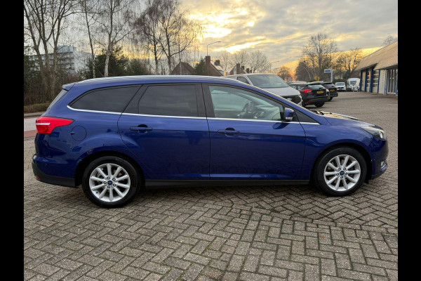 Ford FOCUS Wagon 1.5 Ecoboost Titanium 150pk 17 inch Velgen | Wegklapbare haak | Stoelverwarming | Navigatie | SYNC 3 | Voorruit verwarming | Cruise control