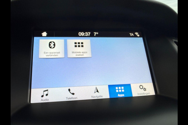 Ford FOCUS Wagon 1.5 Ecoboost Titanium 150pk 17 inch Velgen | Wegklapbare haak | Stoelverwarming | Navigatie | SYNC 3 | Voorruit verwarming | Cruise control