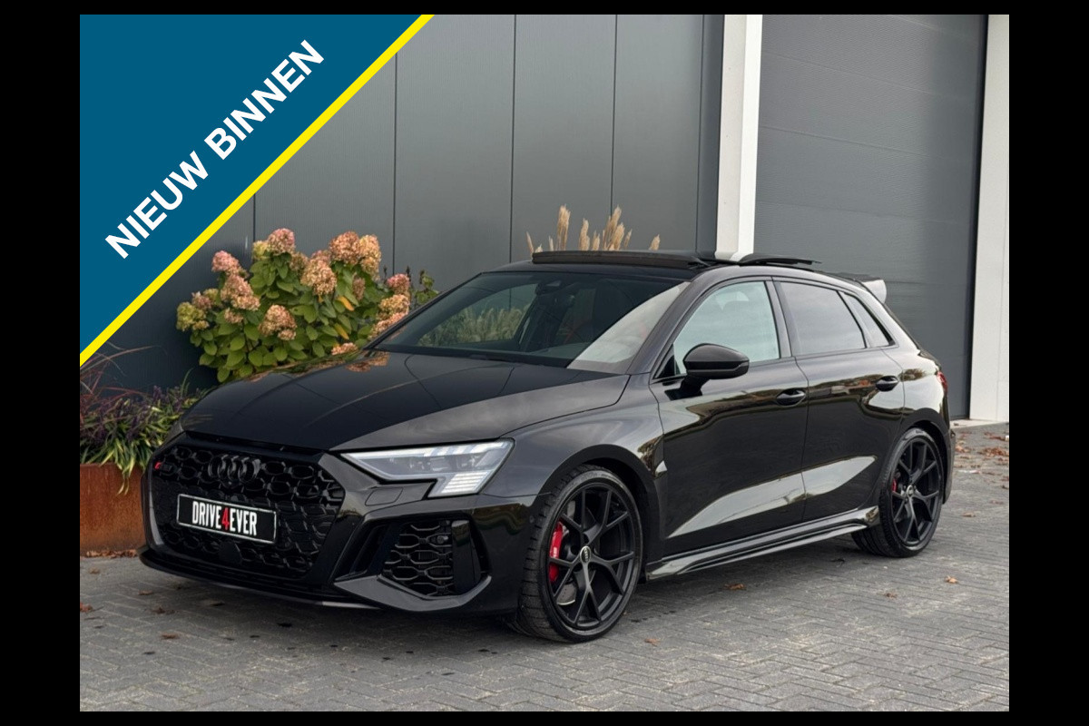 Audi RS3 Sportback 2.5 TFSI RS 3 quatt. PANO HUD NAVI CAMERA SPORTVELGEN