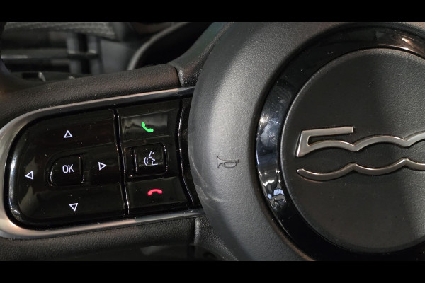 Fiat 500C La Prima 42 kWh | Camera | Stoelverwarming | Carplay
