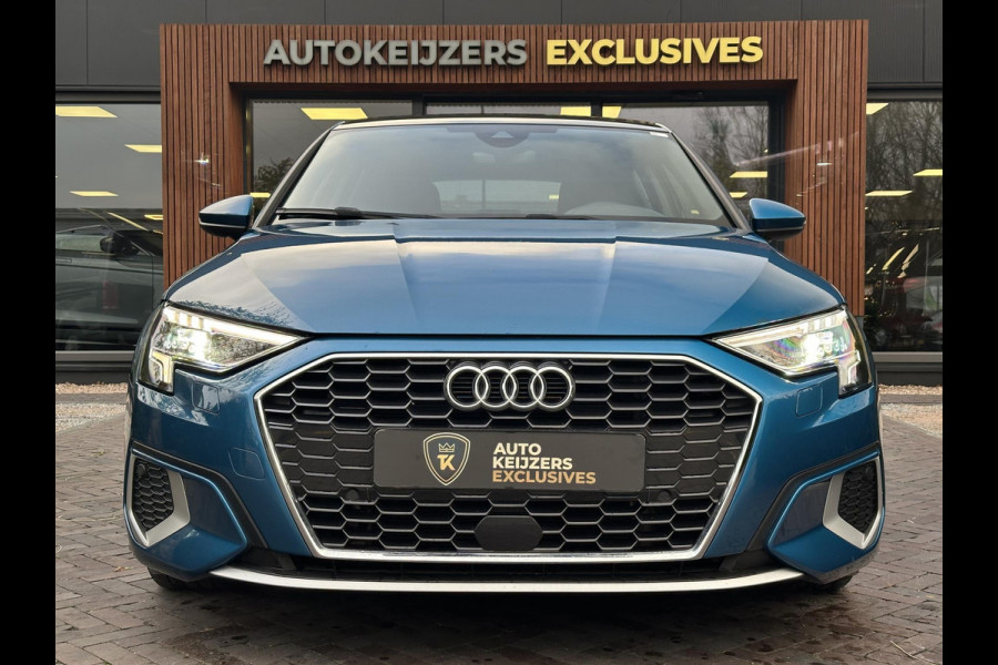 Audi A3 Sportback 40 TFSI e Edition 204 PK Panoramadak Adaptive Cruise LED DAB+