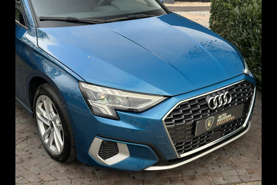Audi A3 Sportback 40 TFSI e Edition 204 PK Panoramadak Adaptive Cruise LED DAB+