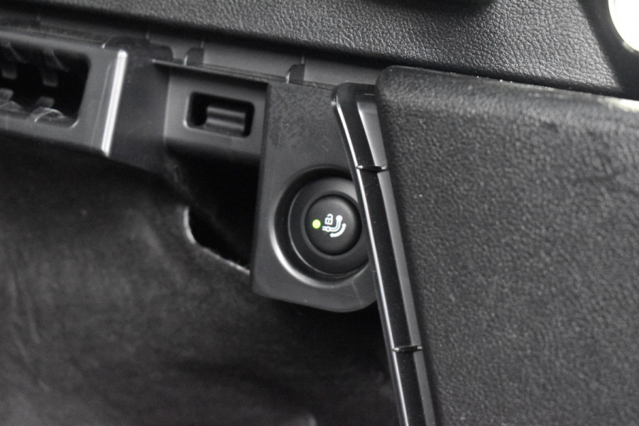 BMW X3 xDrive30e M Sport Shadow | Pano | Laser | Head-Up | Trekhaak | CarPlay | Stuur+Stoelverwarming |