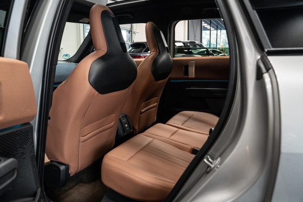 MINI Countryman 1.5 C Favoured M *Panorama / Head-up Display / Keyless Entry / Apple Carplay / LED-verlichting*