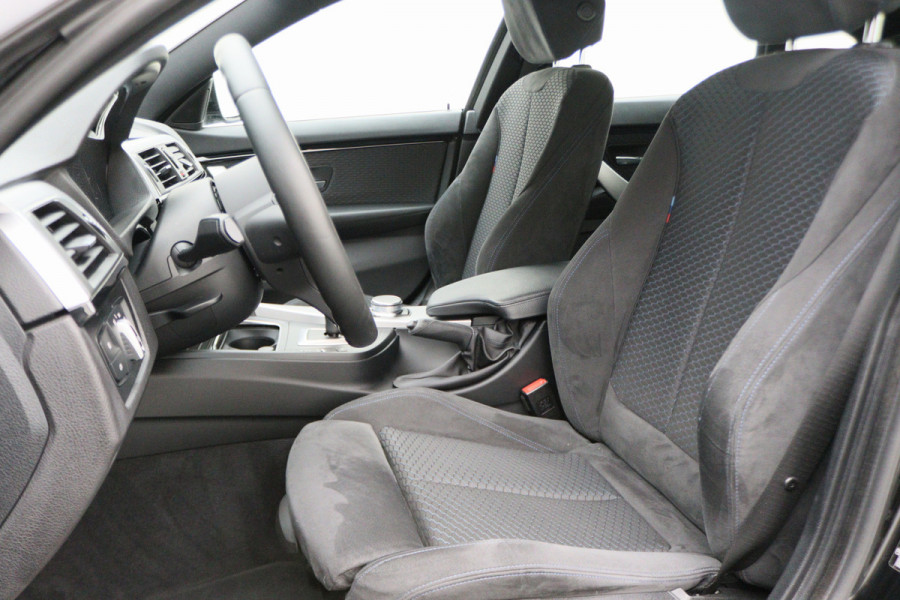 BMW 4 Serie Gran Coupé 418i Executive Edition M Sport Climate, Camera, Cruise, Navigatie, Trekhaak, Standkachel, DAB, LED, 18''