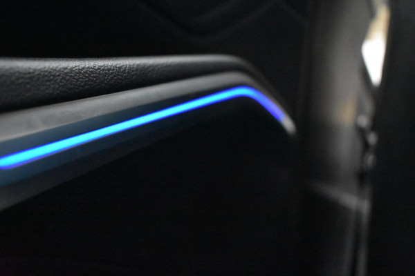 BMW 3 Serie Touring 318i High Executive Sport Line | TREKHAAK | APPLE CARPLAY | NAP | DEALER ONDERHOUDEN | ANDROID AUTO