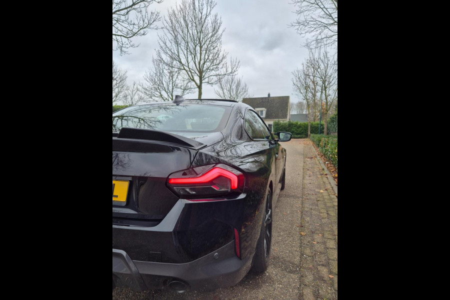 BMW 2 Serie M Sport Coupé 50-jahre Edition Fabrieksgarantie Schuifdak NAP NL CarPlay Camera 100% Dealeronderhouden RIJKLAAR
