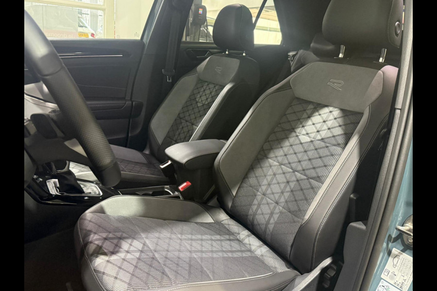 Volkswagen T-Roc 1.5 TSI R-Line Black Edition PANO/ACC/WINTERPAKKET/KEYLESS