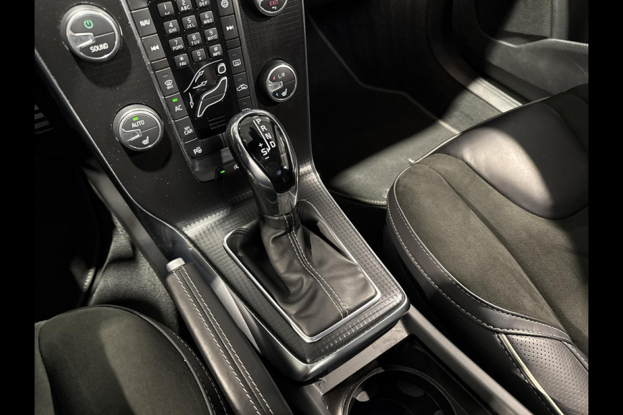 Volvo V40 1.5 T3 Edition | panoramadak