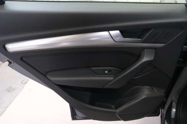 Audi Q5 2.0 TDI quattro Design Pro Line Plus Automaat - N.A.P. Airco, Cruise, Navi, PDC, Camera, Trekhaak.