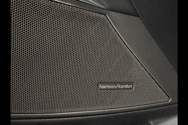 BMW 3-serie 330e eDrive Edition | M-SPORT | SCHUIF/KANTEL | HUD | H&K | LED | SHADOW LINE