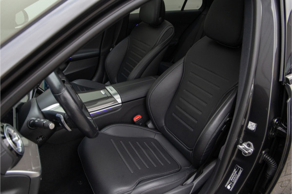 Mercedes-Benz C-Klasse Estate 300 e AMG Premium Plus, Pano, Leder, Head-up, Trekhaak 2022