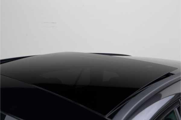 Mercedes-Benz C-Klasse Estate 300 e AMG Premium Plus, Pano, Leder, Head-up, Trekhaak 2022