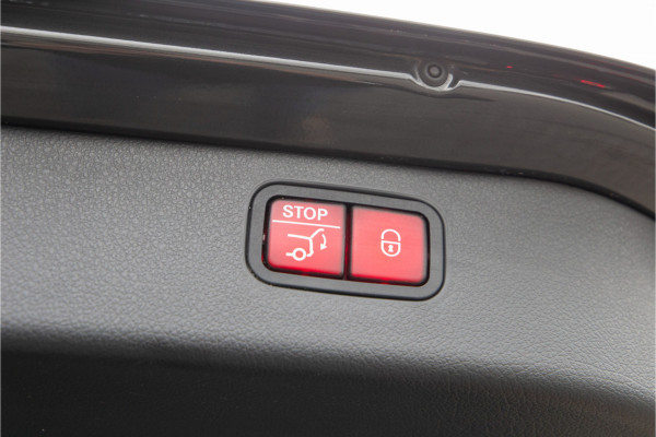 Mercedes-Benz C-Klasse Estate 300 e AMG Premium Plus, Pano, Leder, Head-up, Trekhaak 2022