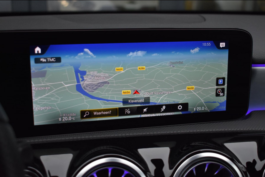 Mercedes-Benz A-Klasse 180 AMG NIGHT | SFEERVERLICHTING | APPLE CARPLAY | CAMERA | ANDROID AUTO | NAP | DEALER ONDERHOUDEN