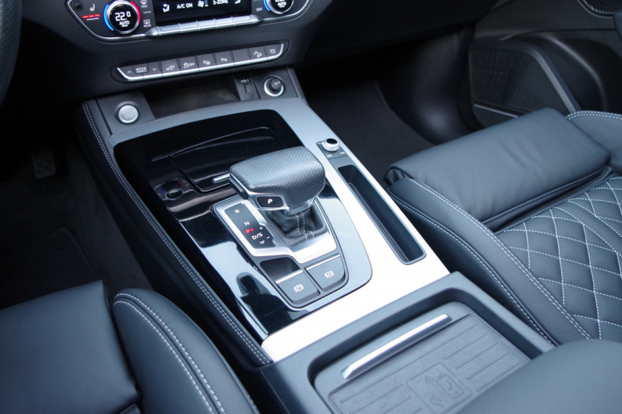 Audi Q5 55 TFSI e 367 PK S-Line Edition PHEV, RS-Leder, Luchtvering, B&O Sound, 360 Camera, Panoramadak,