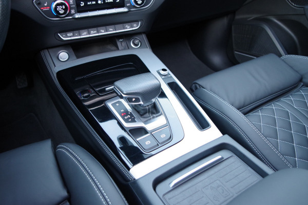 Audi Q5 55 TFSI e 367 PK S-Line Edition PHEV, RS-Leder, Luchtvering, B&O Sound, 360 Camera, Panoramadak,