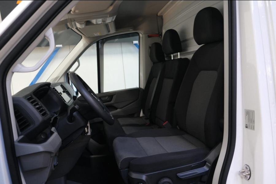 Volkswagen Crafter 35 2.0 TDI L4 EL Highline EURO VI RWD Automaat - N.A.P. Bakwagen