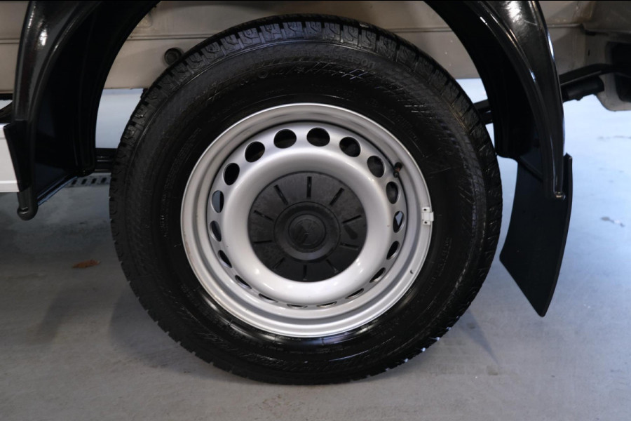 Volkswagen Crafter 35 2.0 TDI L4 EL Highline EURO VI RWD Automaat - N.A.P. Bakwagen