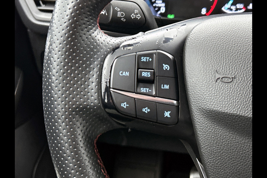 Ford FOCUS Wagon 1.0 EcoBoost Hybrid ST Line Business (NAVIGATIE, CAMERA. CARPLAY, PDC, 1e EIGENAAR, GOED ONDERHOUDEN)