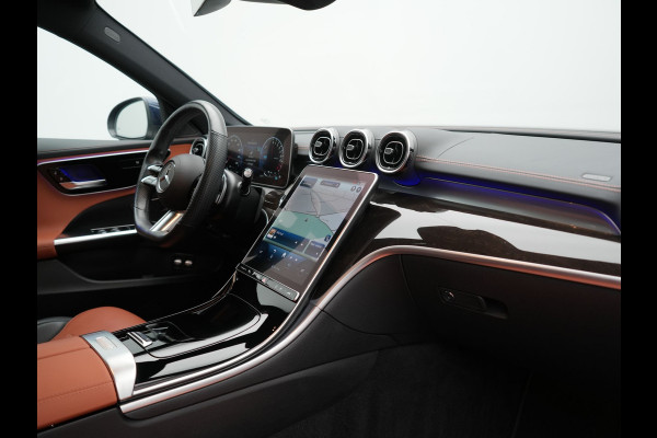 Mercedes-Benz C-Klasse Estate 300 e AMG Line Plug In Hybrid 313pk Dealer O.H. PHEV | Adaptive Cruise | Head Up | Camera | Digital LED | Bi Color Lederen Sportstoelen Verwarmd | Apple Carplay | Sfeerverlichting | Virtual | Navigatie | DAB |