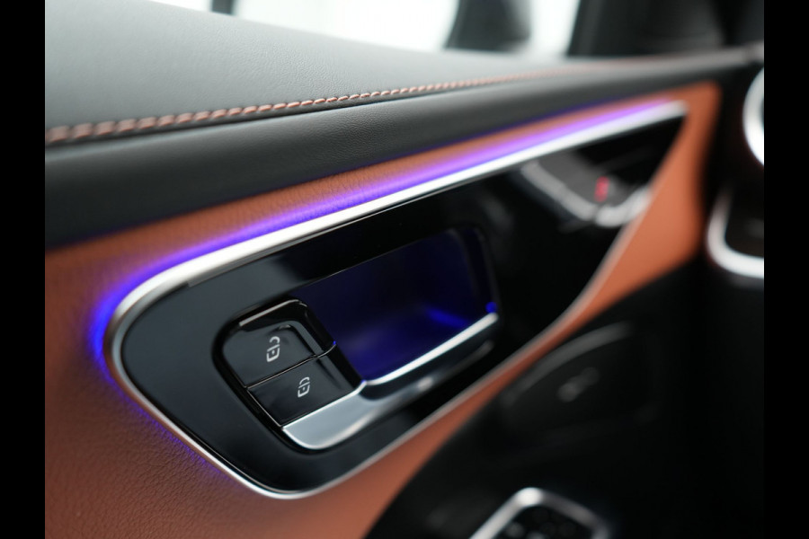 Mercedes-Benz C-Klasse Estate 300 e AMG Line Plug In Hybrid 313pk Dealer O.H. PHEV | Adaptive Cruise | Head Up | Camera | Digital LED | Bi Color Lederen Sportstoelen Verwarmd | Apple Carplay | Sfeerverlichting | Virtual | Navigatie | DAB |