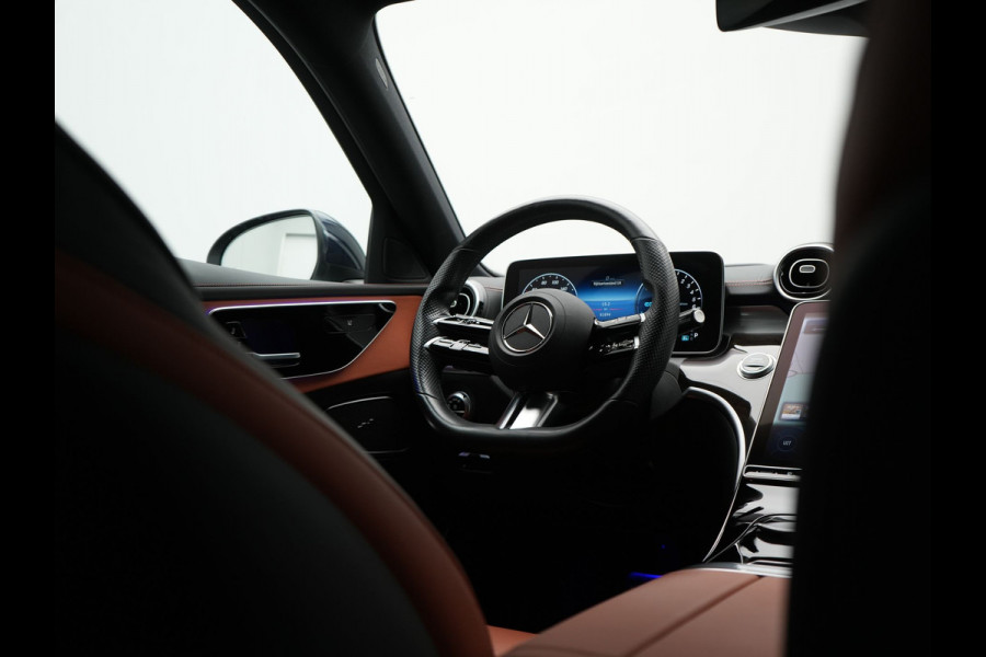 Mercedes-Benz C-Klasse Estate 300 e AMG Line Plug In Hybrid 313pk Dealer O.H. PHEV | Adaptive Cruise | Head Up | Camera | Digital LED | Bi Color Lederen Sportstoelen Verwarmd | Apple Carplay | Sfeerverlichting | Virtual | Navigatie | DAB |