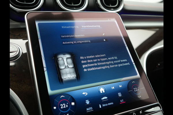 Mercedes-Benz C-Klasse Estate 300 e AMG Line Plug In Hybrid 313pk Dealer O.H. PHEV | Adaptive Cruise | Head Up | Camera | Digital LED | Bi Color Lederen Sportstoelen Verwarmd | Apple Carplay | Sfeerverlichting | Virtual | Navigatie | DAB |