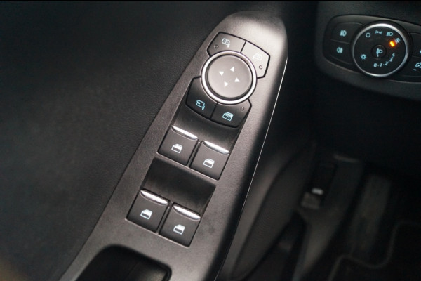 Ford Puma 1.0 EcoBoost Hybrid Titanium X First Edition