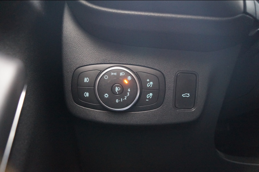 Ford Puma 1.0 EcoBoost Hybrid Titanium X First Edition