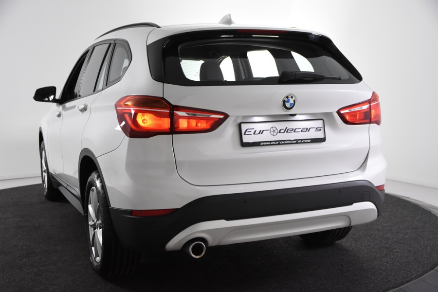 BMW X1 sDrive18i *1ste Eigenaar*Leer*Navigatie*Stoelverwarming*