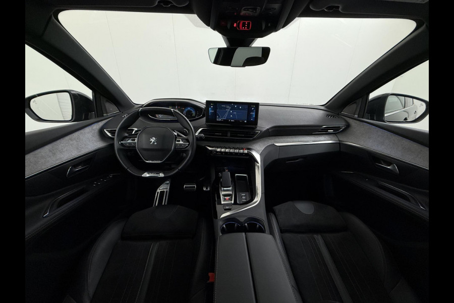 Peugeot 3008 1.6 HYbrid4 300 GT | COMPLETE AUTO| PANO| ELEK. ACHTERKLEP| TREKHAAK| ELEK. STOEL + MASSAGE| FOCAL AUDIO| CAMERA ACHTER + VOOR| STOELVERWARMING| ADAP. CRUISE