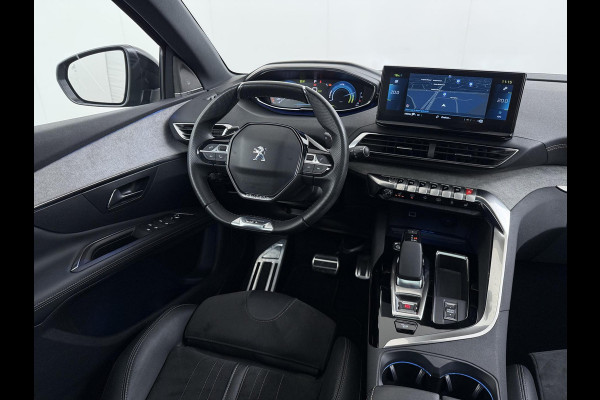 Peugeot 3008 1.6 HYbrid4 300 GT | COMPLETE AUTO| PANO| ELEK. ACHTERKLEP| TREKHAAK| ELEK. STOEL + MASSAGE| FOCAL AUDIO| CAMERA ACHTER + VOOR| STOELVERWARMING| ADAP. CRUISE