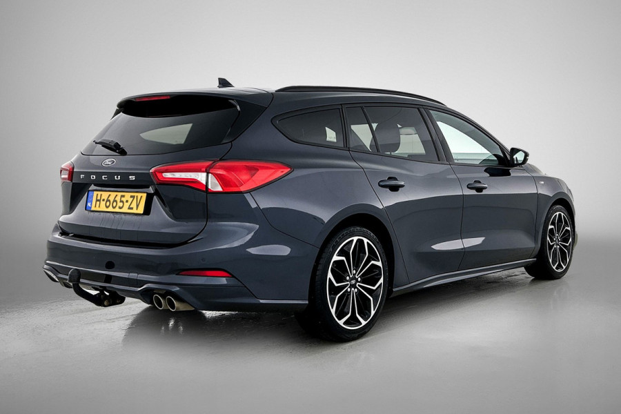 Ford FOCUS Wagon 1.0 EcoBoost ST Line Business (STUUR-/STOELVERWARMING, TREKHAAK, CARPLAY, PDC, CLIMA, NAVI, GOED ONDERHOUDEN)