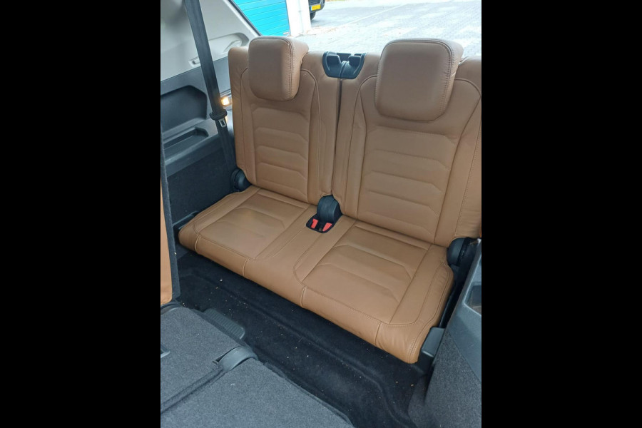 Volkswagen Tiguan Allspace 1.4 TSI Comfortline Business 7p. - N.A.P. Airco, Cruise, PDC, Navi.