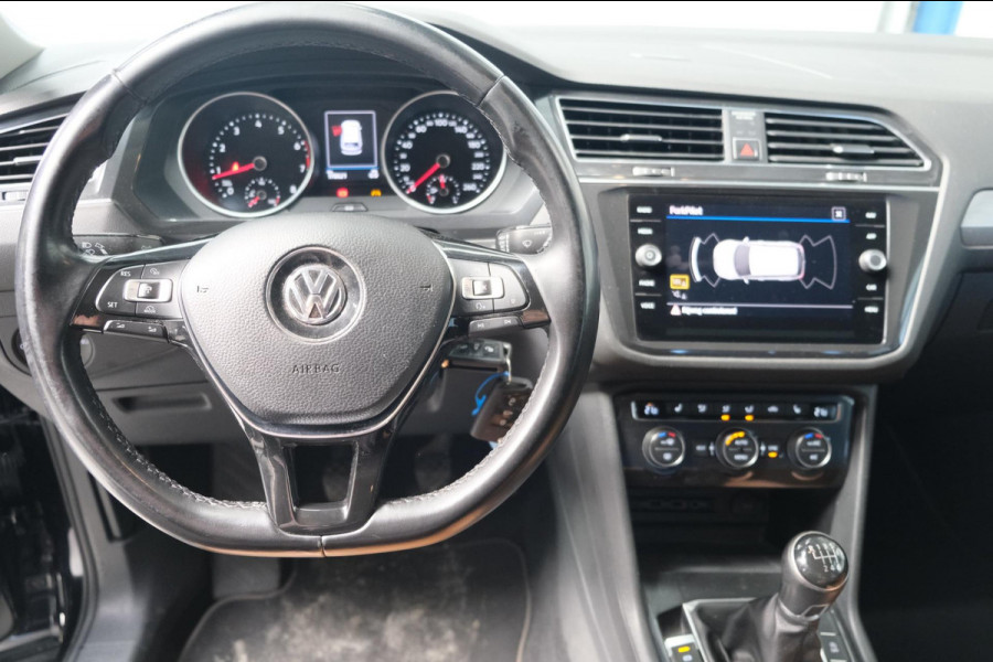 Volkswagen Tiguan Allspace 1.4 TSI Comfortline Business 7p. - N.A.P. Airco, Cruise, PDC, Navi.