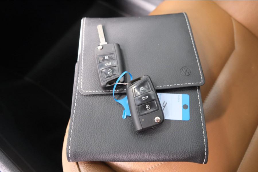 Volkswagen Tiguan Allspace 1.4 TSI Comfortline Business 7p. - N.A.P. Airco, Cruise, PDC, Navi.