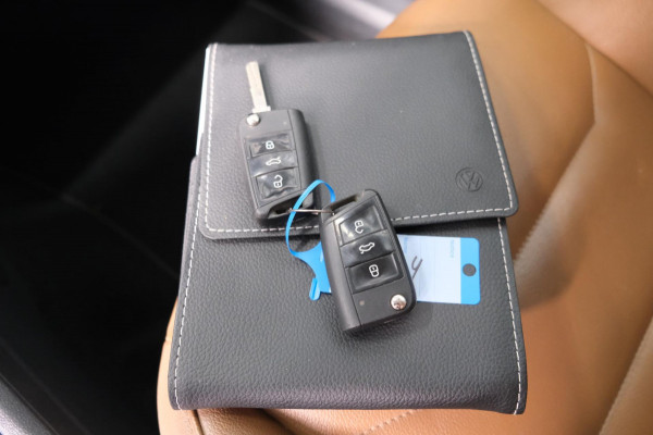 Volkswagen Tiguan Allspace 1.4 TSI Comfortline Business 7p. - N.A.P. Airco, Cruise, PDC, Navi.