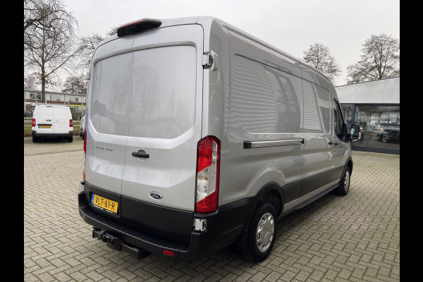 Ford Transit 310 2.0 TDCI 130pk / L3H2 Trend / volledig ingerichte Sortimo laadruimte met omvormer / vaste prijs rijklaar € 19.950 ex btw / lease vanaf € 336 / trekhaak / camera / airco / cruise / navi